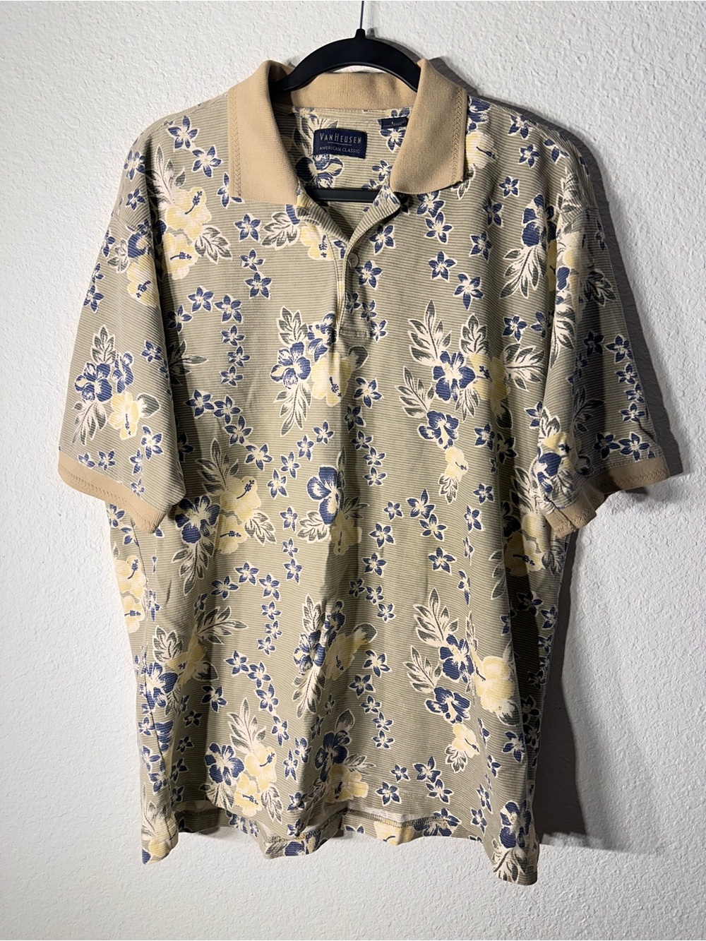 Vintage 90s Van Heusen Floral Hawaiian Polo Shirt Mens Large Tan Blue